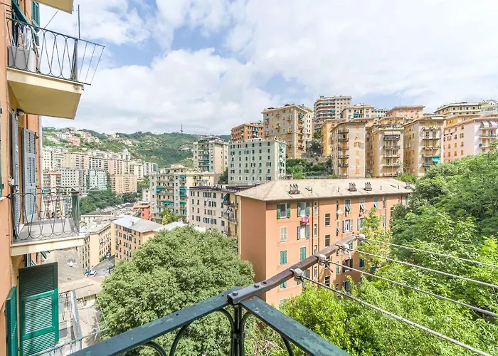 Oregina Cozy - W/ Balcony * Cenova