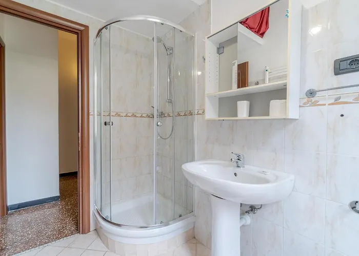 Oregina Cozy - W/ Balcony Cenova